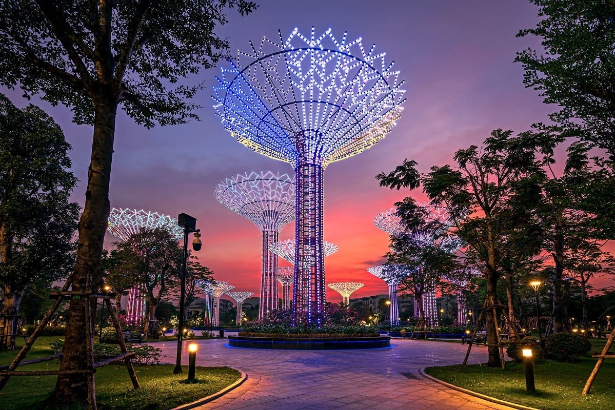 Công viên Ánh sáng lấy cảm hứng từ Gardens by The Bay (Singapore).